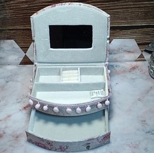 Victorian FloralPrint Fan Shape PomPom Accent 2Tiere Fabric Jewelry Case